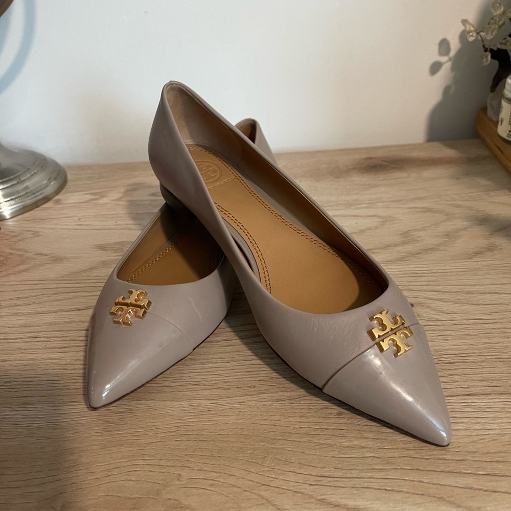 TORY BURCH SHOES| Size: 6M